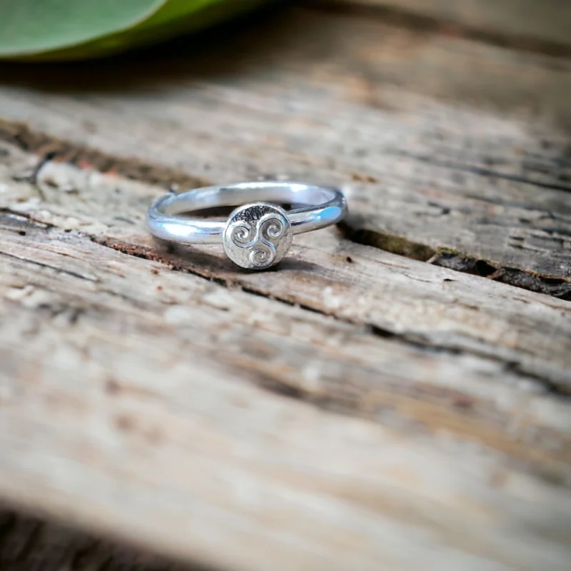 Sterling silver Triskelion ring